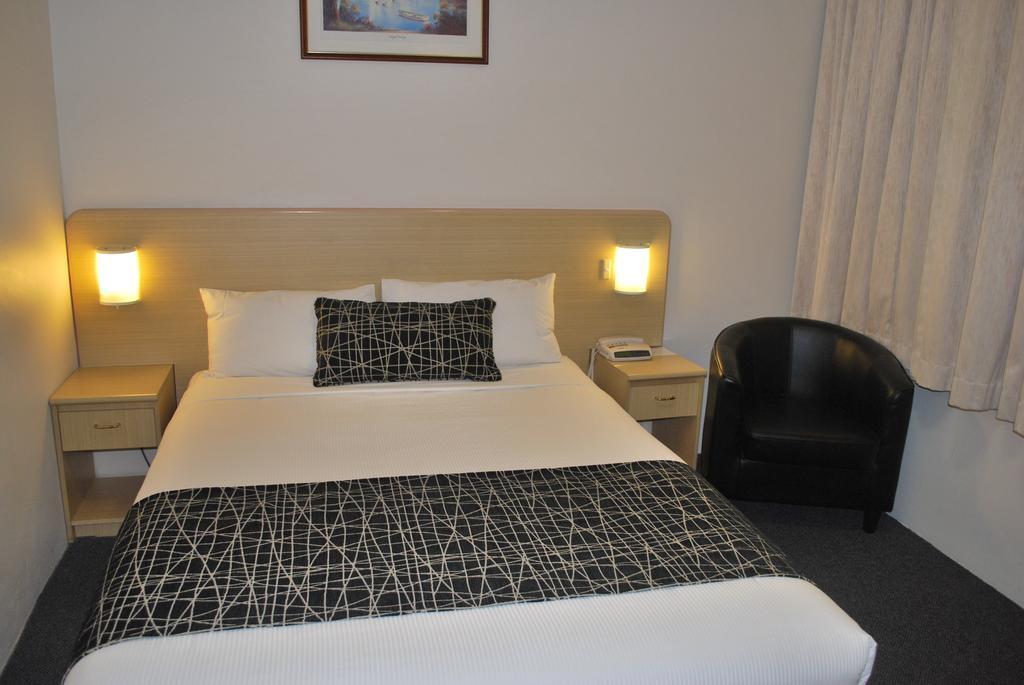 Ashfield Philip Lodge Motel Сідней Номер фото